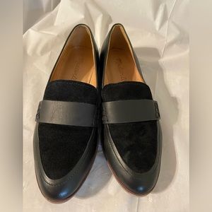 Madewell Women's The Alex Loafer in Black
Leather and Suede Size 6.5